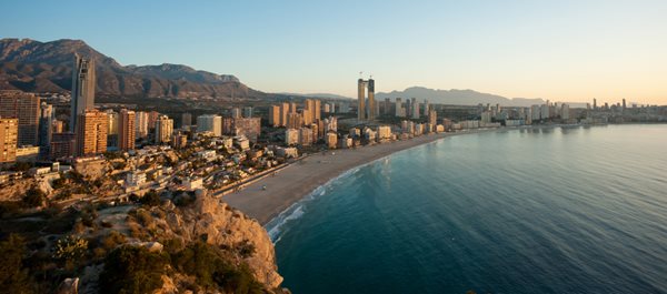 Hotes_in_Benidorm_Spain